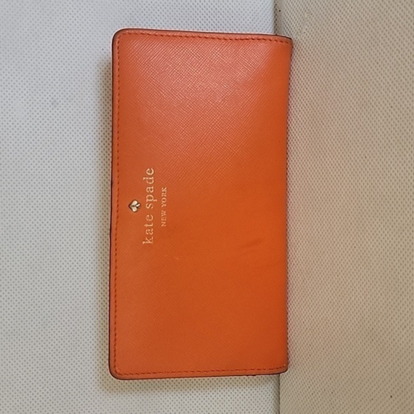 KATE SPADE SLIM BIFOLD‎ WALLET - Picture 1 of 6